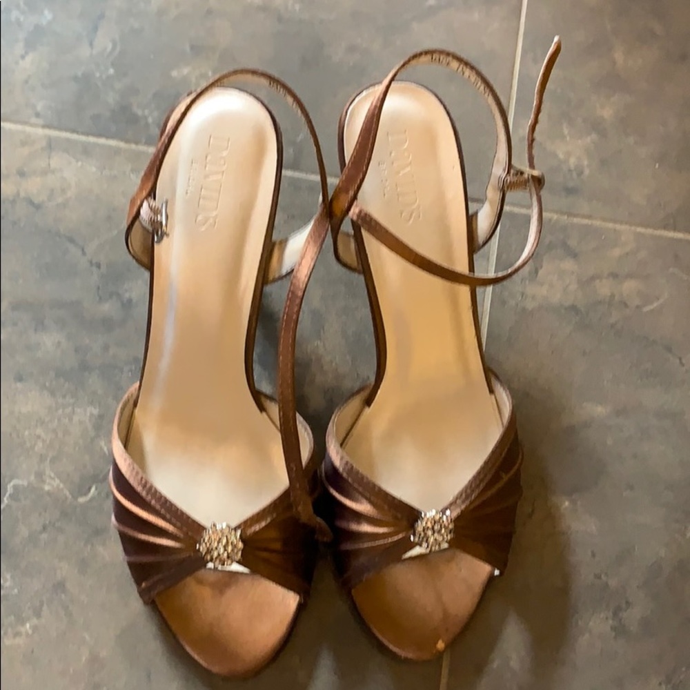 David’s bridal dress shoe
